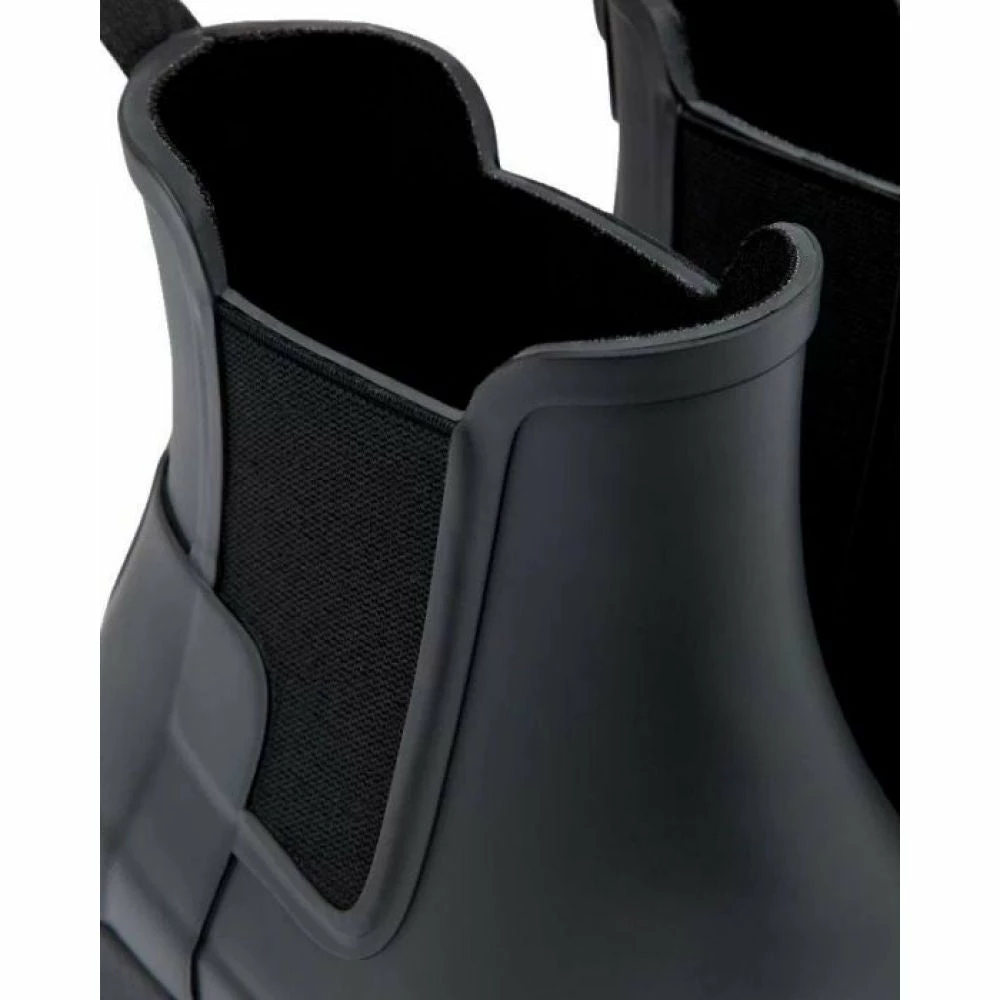 Hunter Women's Refined Slim Fit Chelsea In Black - Image 5